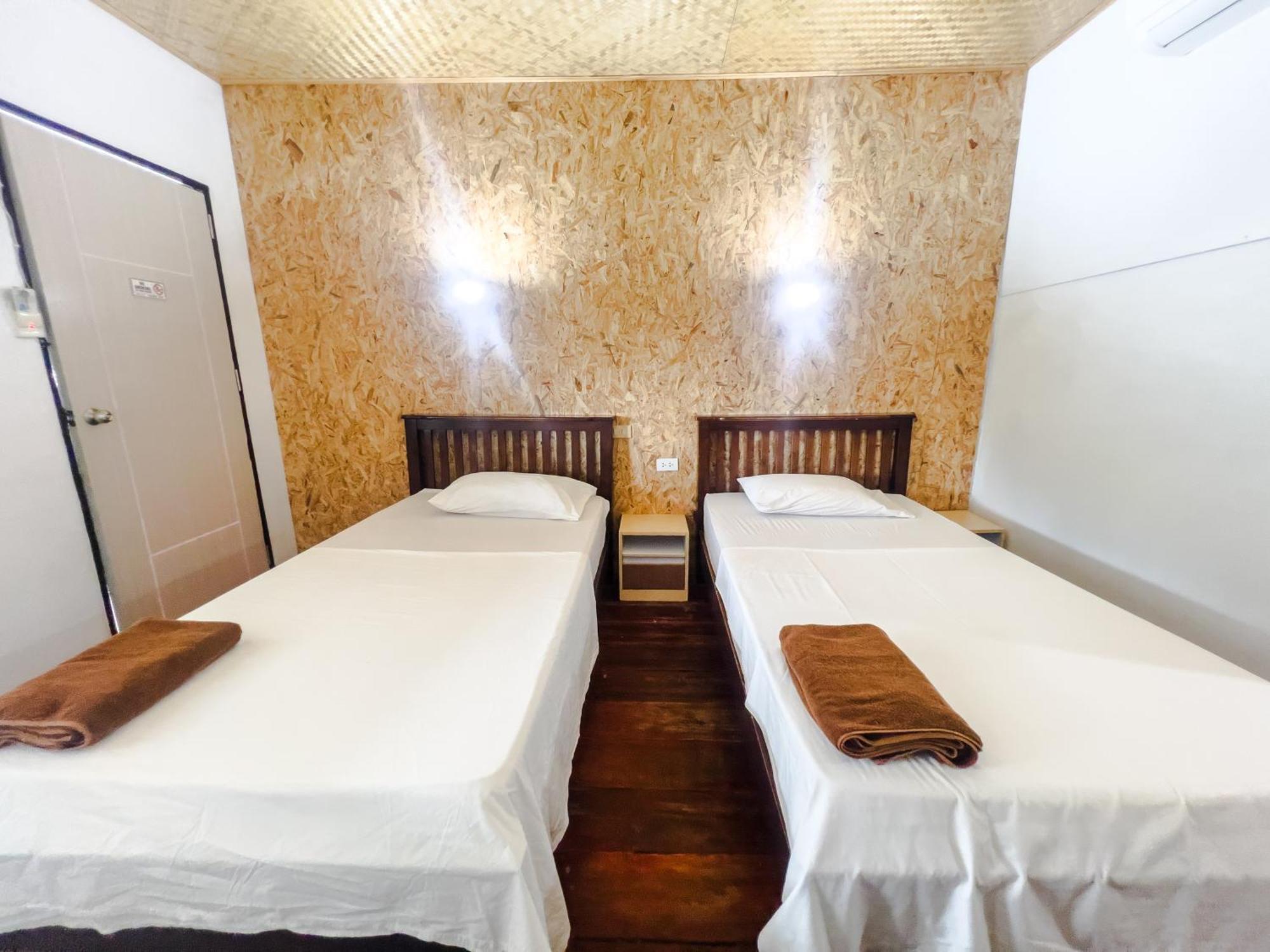 קו פי פי Lux Guesthouse מראה חיצוני תמונה